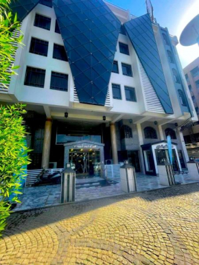 Al-Sadier Place Hotel & Restaurant